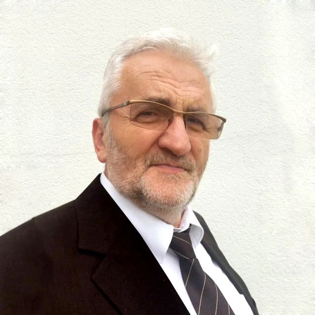Advokat Dragan Milacic 1